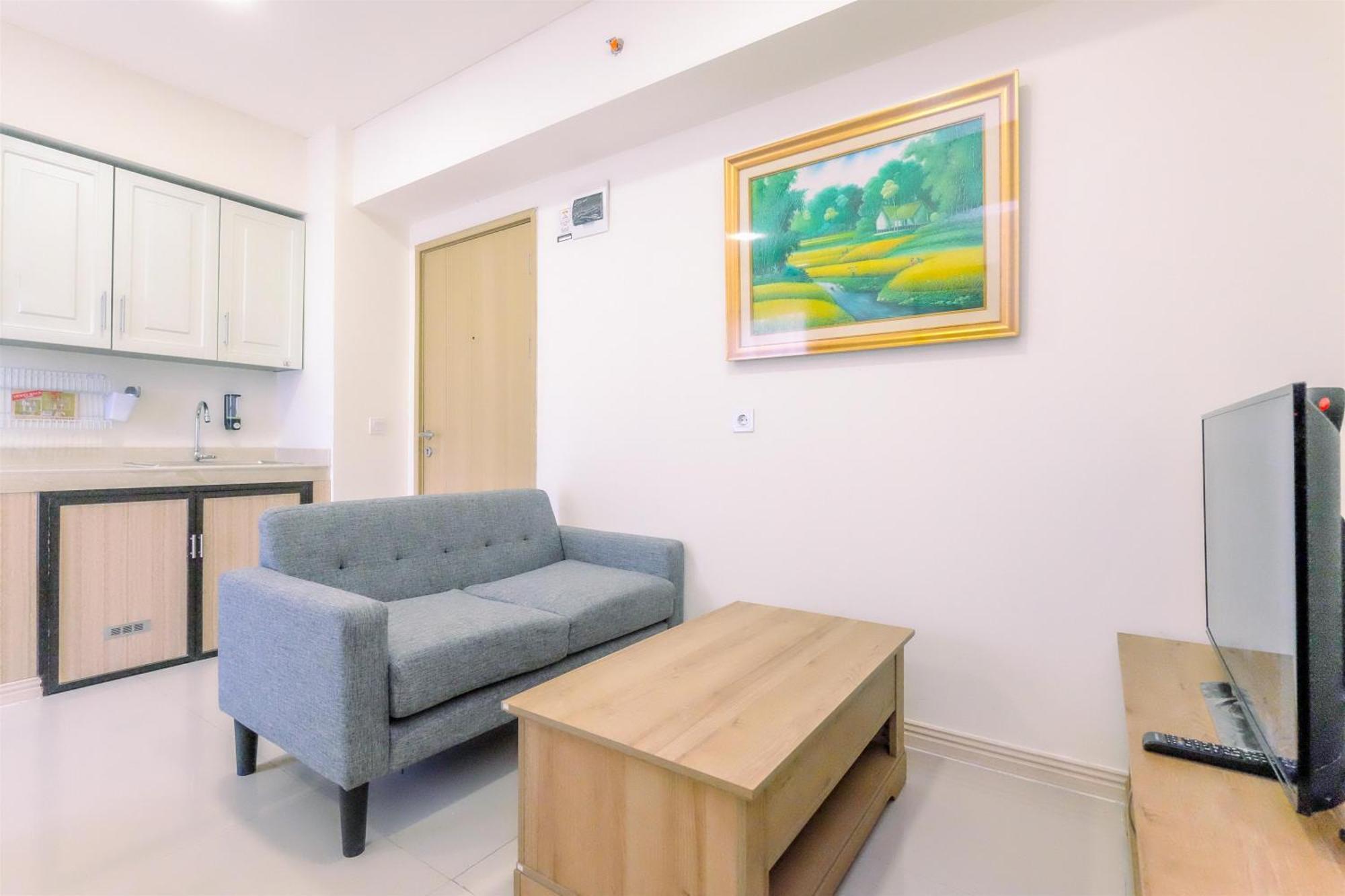 Modern And Simply 2Br At Meikarta Apartment By Travelio Cikarang Kültér fotó